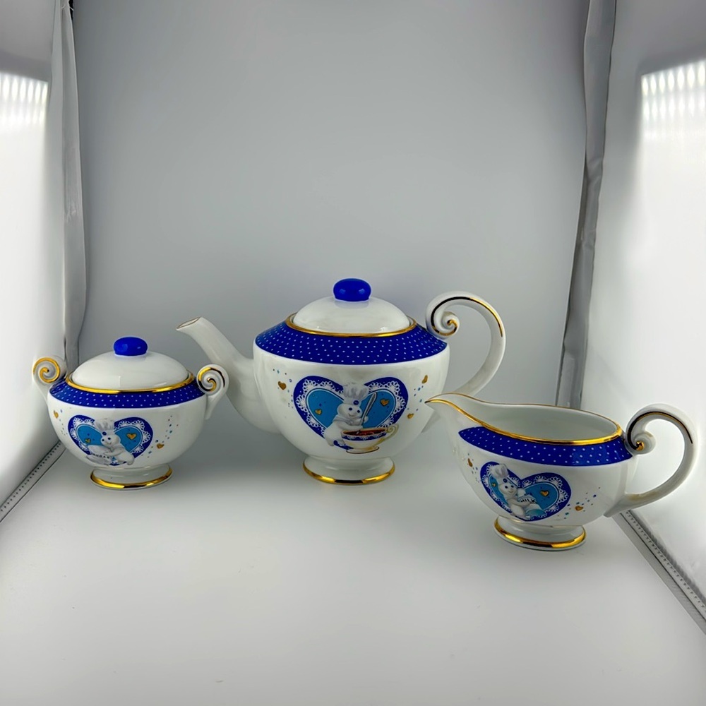 VTG 2003 The Pillsbury Doughboy Danbury Mint Porcelain Tea Set 5 pc Set